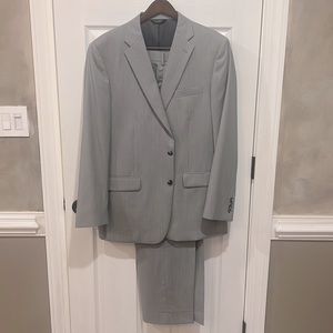 Men’s Joseph A Banks Traveler’s collection suit